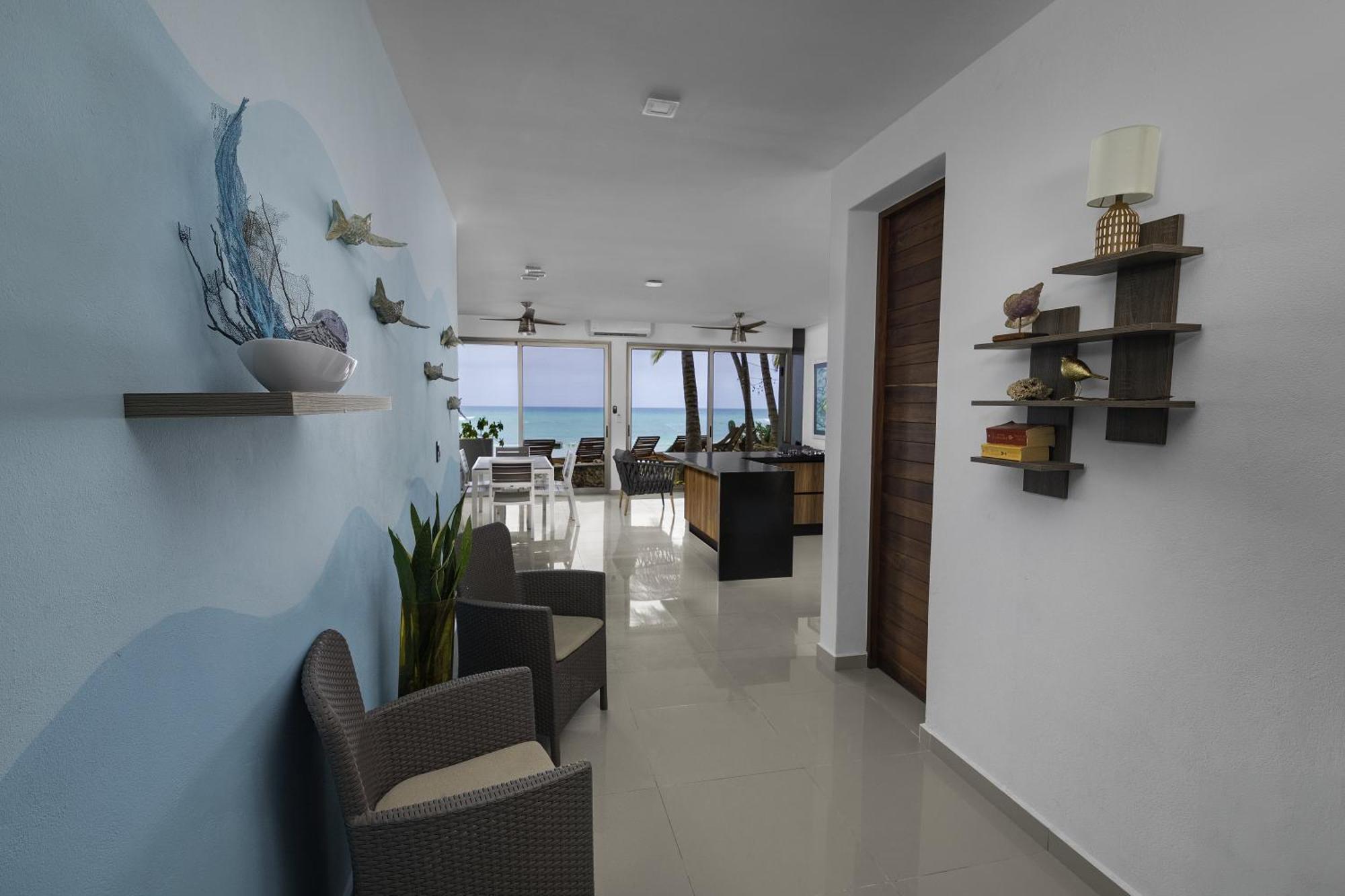 Angelina 28 Beachfront And Family Apartments - Modern And Relaxing Long Stays - 20 Min From Cancun Airport Puerto Morelos Dış mekan fotoğraf