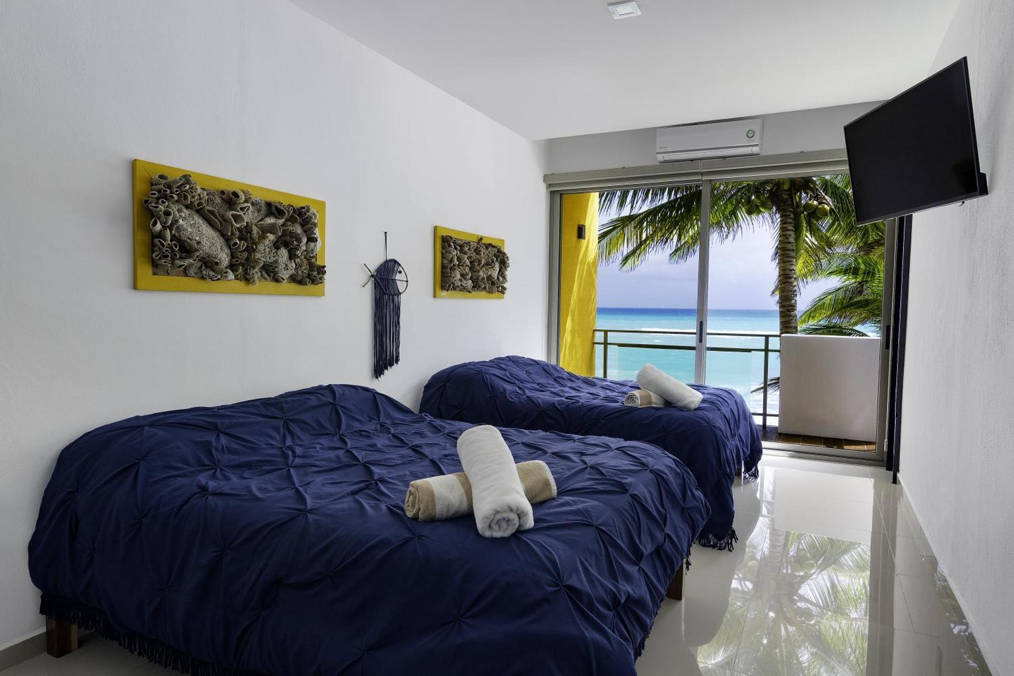 Angelina 28 Beachfront And Family Apartments - Modern And Relaxing Long Stays - 20 Min From Cancun Airport Puerto Morelos Dış mekan fotoğraf